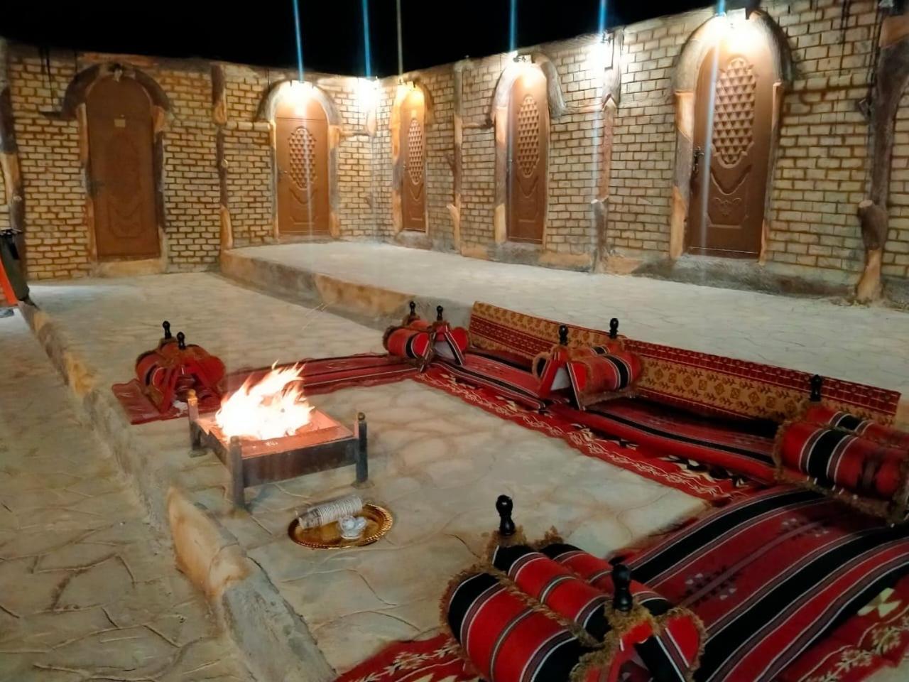 Little Petra Heritage Village Wadi Musa Exteriör bild