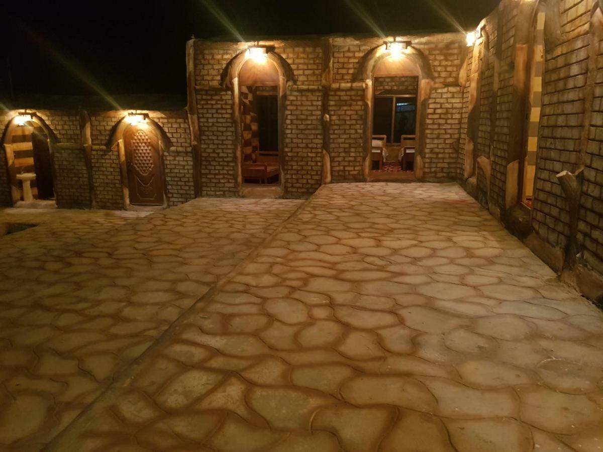 Little Petra Heritage Village Wadi Musa Exteriör bild